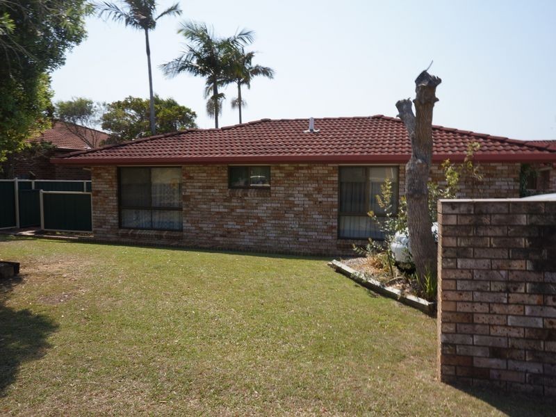 1/9 Wyden Street, Old Bar NSW 2430