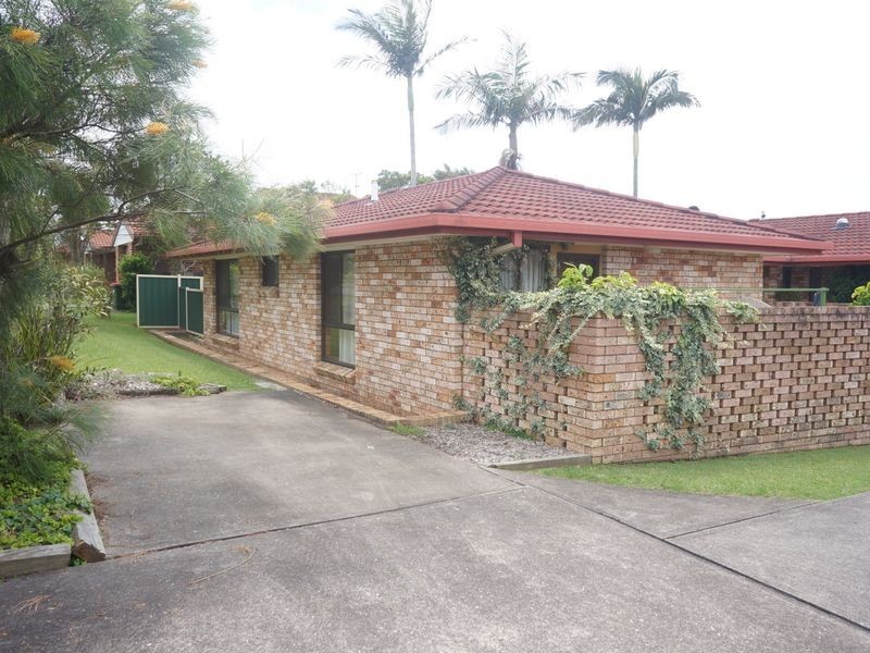 1/9 Wyden Street, Old Bar NSW 2430