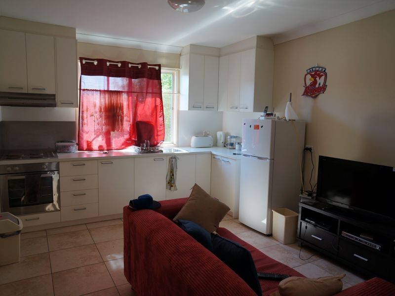 2/39-41 Old Bar Road, Old Bar NSW 2430