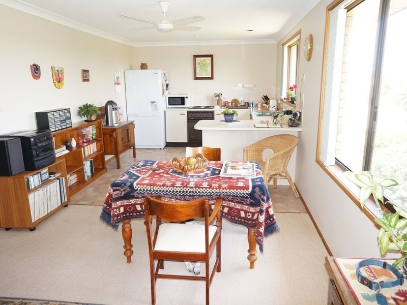 39 Molong Road, Old Bar NSW 2430