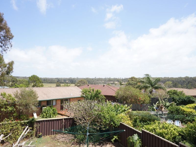 39 Molong Road, Old Bar NSW 2430