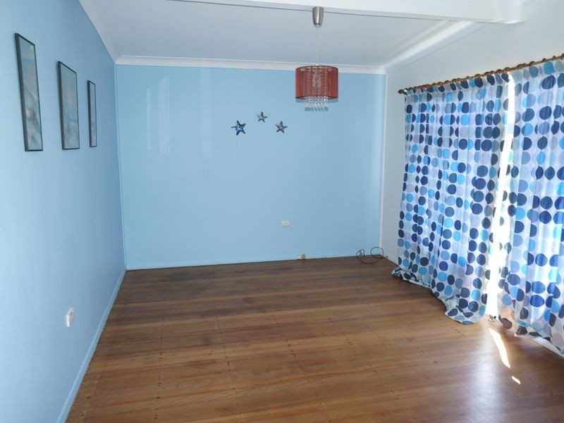 21 Ungala Road, Old Bar NSW 2430