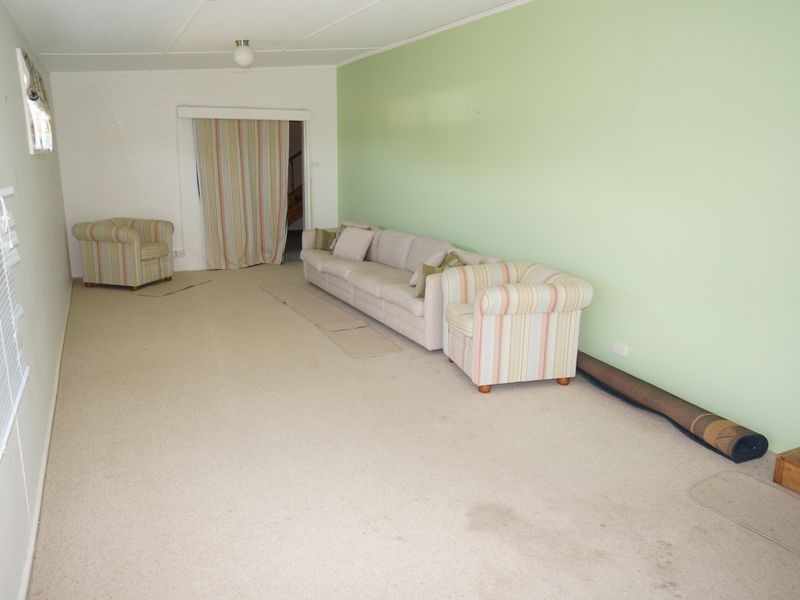 21 Ungala Road, Old Bar NSW 2430