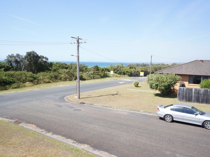21 Ungala Road, Old Bar NSW 2430