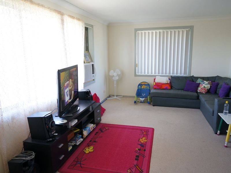 33a Carrabeen Drive, Old Bar NSW 2430