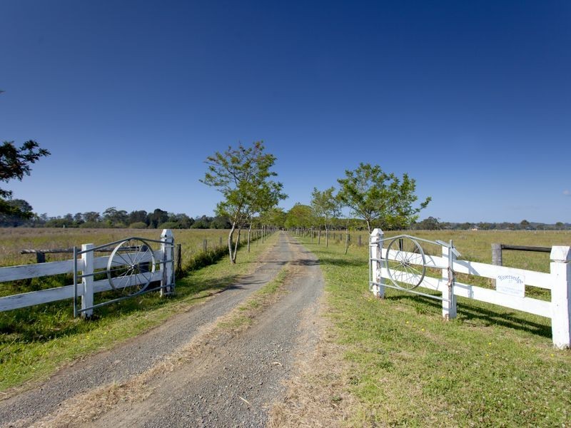 17 Thomas Lane, Oxley Island NSW 2430