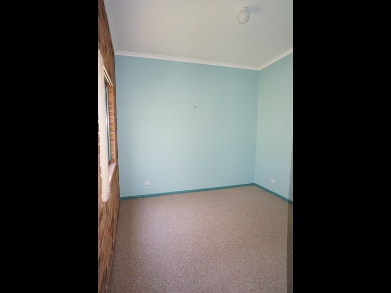 7 Pacific Parade, Old Bar NSW 2430