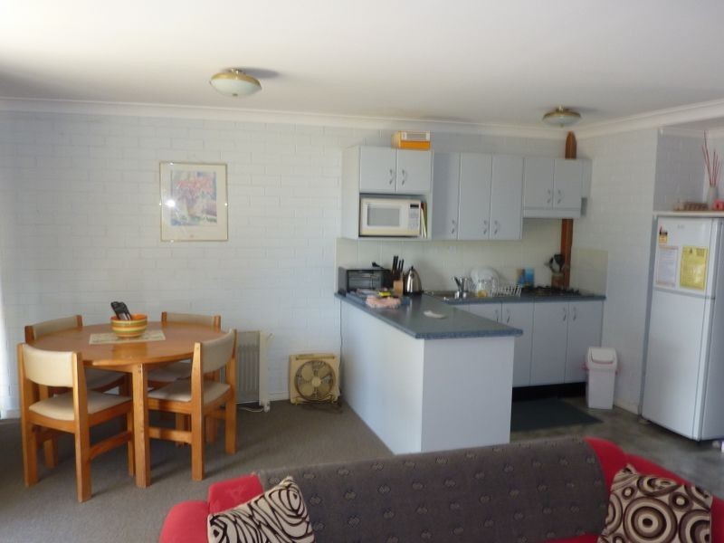 2/91 Main Road, Manning Point NSW 2430