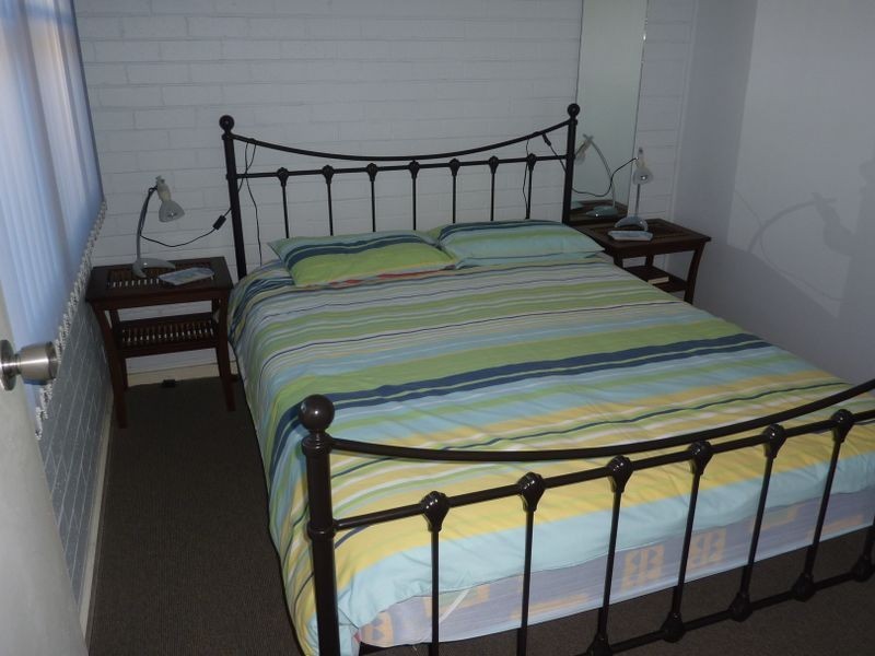 2/91 Main Road, Manning Point NSW 2430