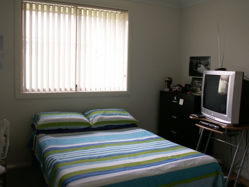 1 Mariner Avenue, Old Bar NSW 2430