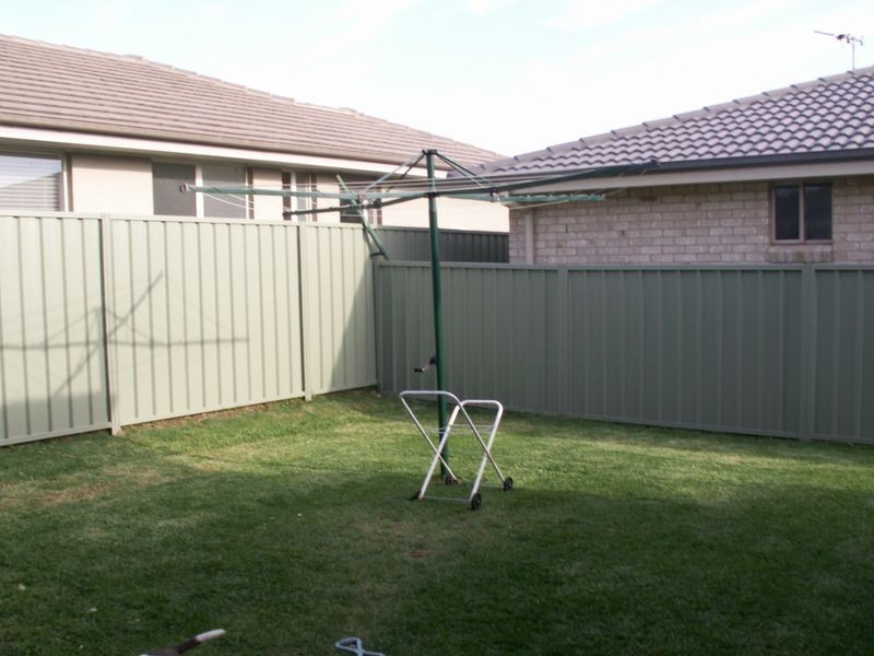 1 Mariner Avenue, Old Bar NSW 2430