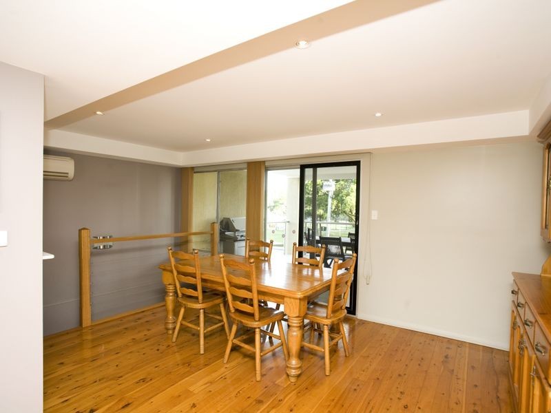 2 David Street, Old Bar NSW 2430