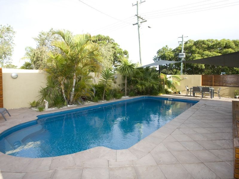 2 David Street, Old Bar NSW 2430