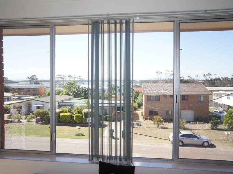 4/30 Manning Street, Manning Point NSW 2430