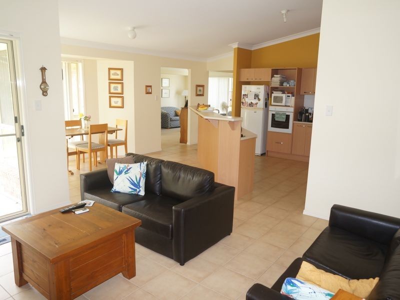 1/16 Rosier Place, Old Bar NSW 2430