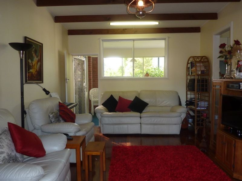 6 David Street, Old Bar NSW 2430