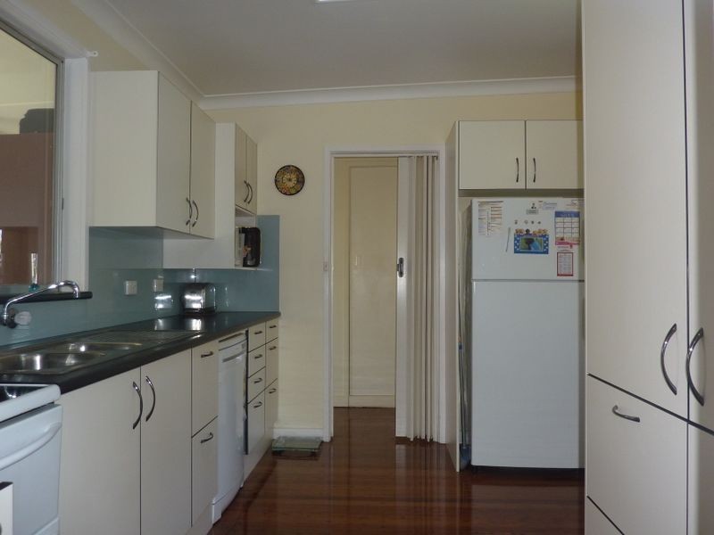 6 David Street, Old Bar NSW 2430