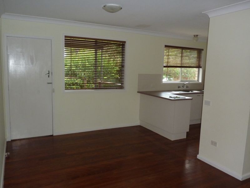 13 Old Bar Road, Old Bar NSW 2430