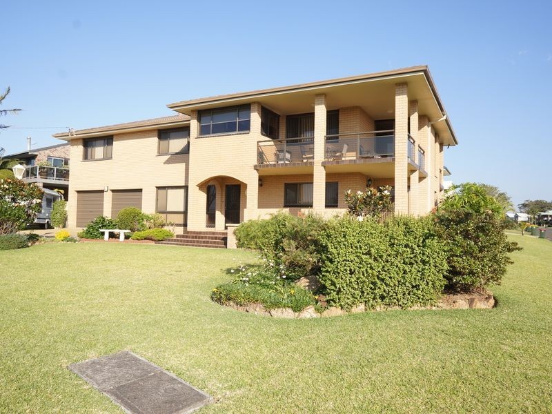 51 Ocean Drive, Wallabi Point NSW 2430