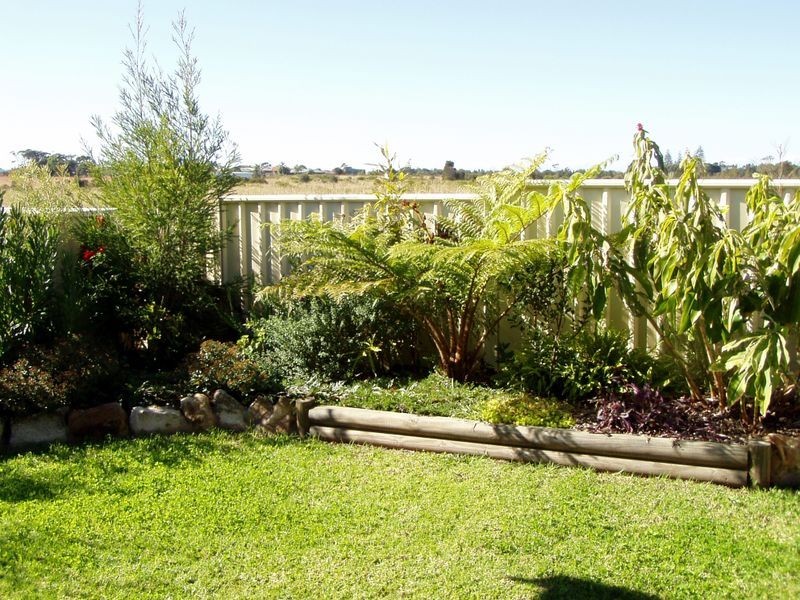 15 Bluehaven Drive, Old Bar NSW 2430