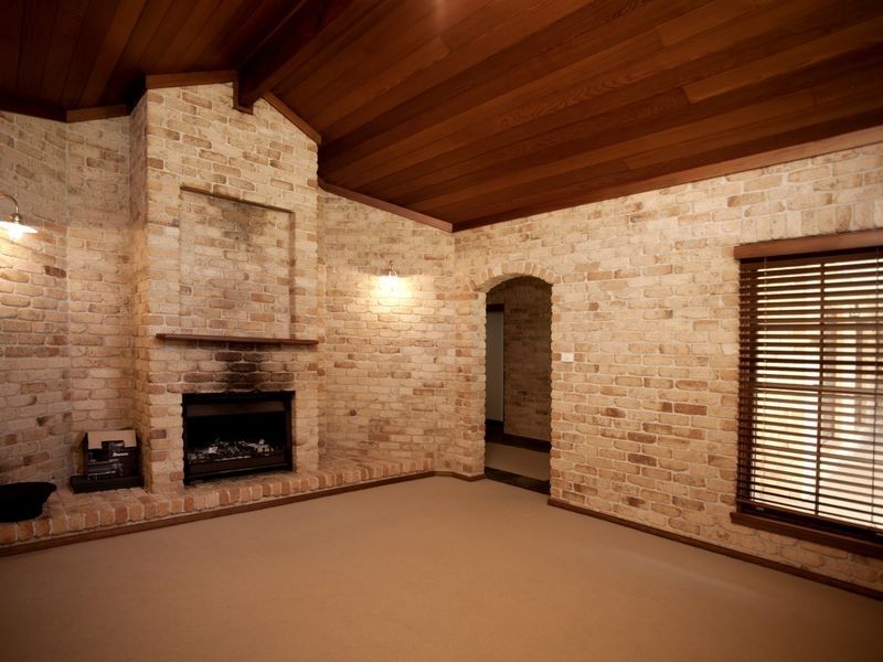20 Kolinda Drive, Old Bar NSW 2430