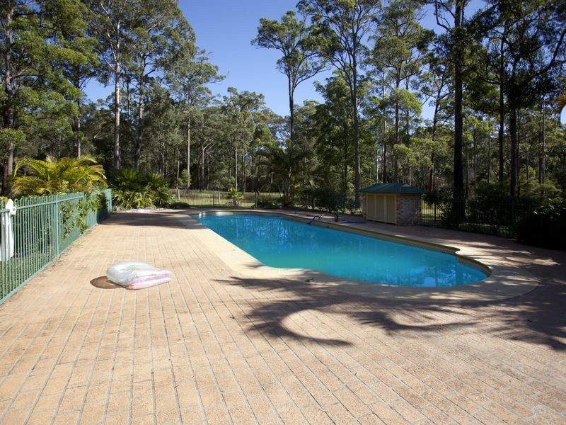 20 Kolinda Drive, Old Bar NSW 2430