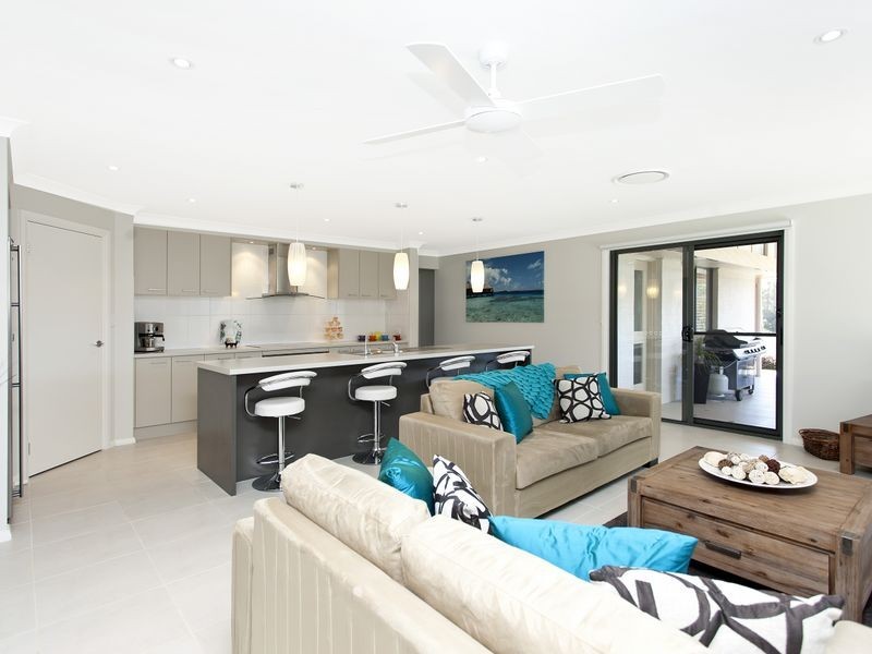 14 Janice Street, Wallabi Point NSW 2430