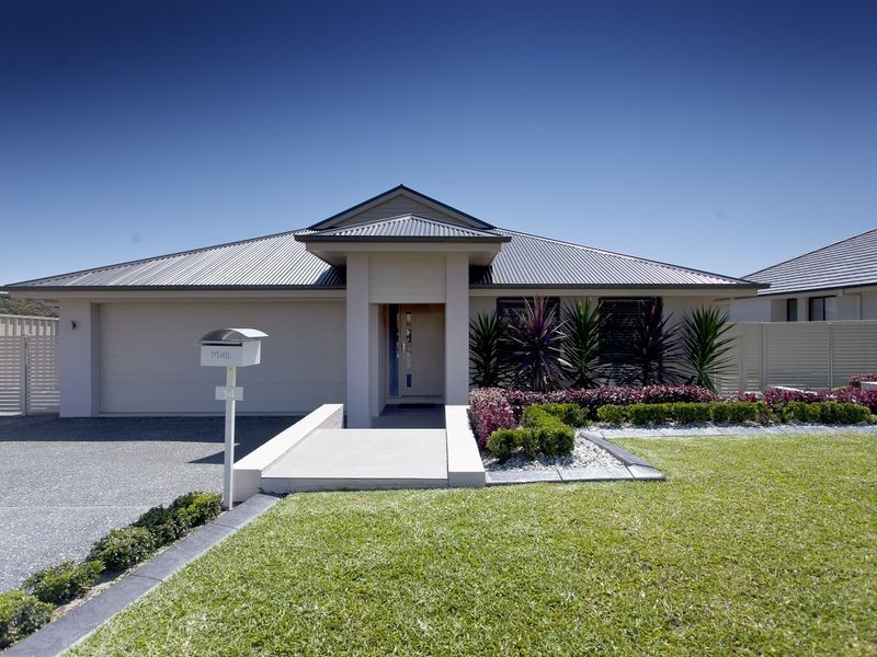 14 Janice Street, Wallabi Point NSW 2430