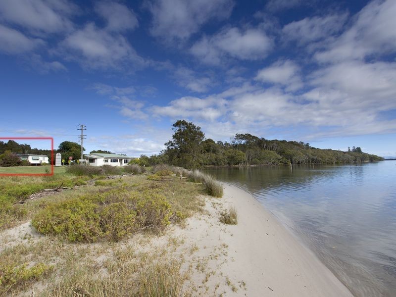 4 Main Road, Manning Point NSW 2430