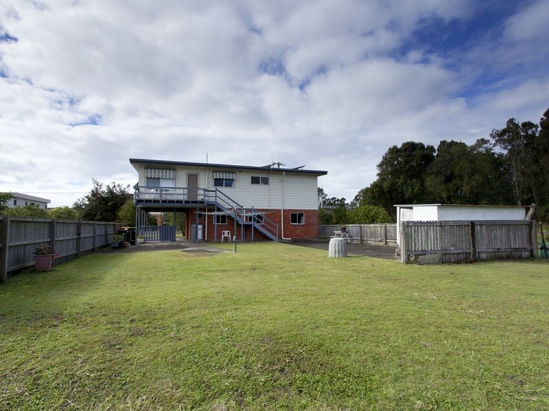 4 Main Road, Manning Point NSW 2430