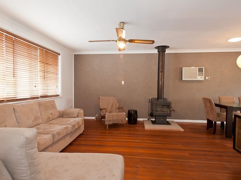 11a Bahtoo Pde, Taree NSW 2430