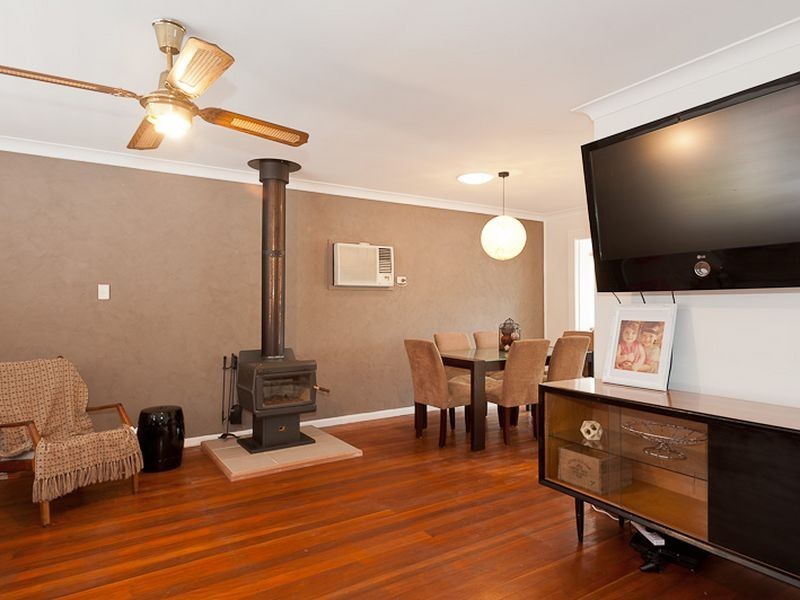 11a Bahtoo Pde, Taree NSW 2430