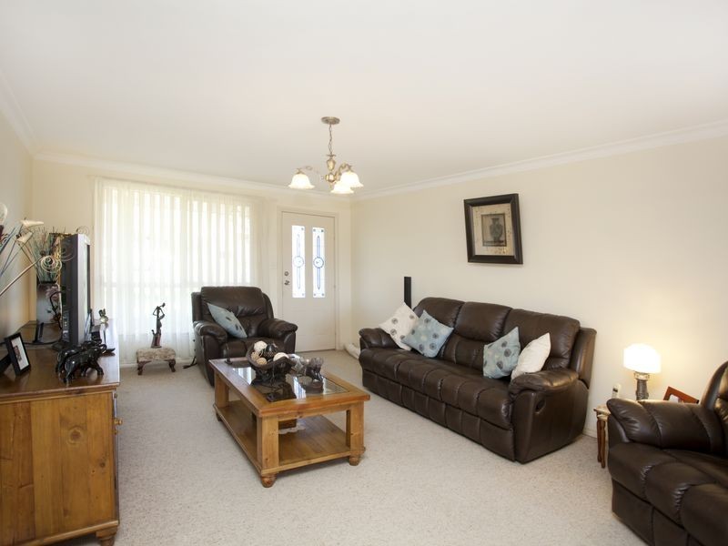 30 Carrabeen Drive, Old Bar NSW 2430