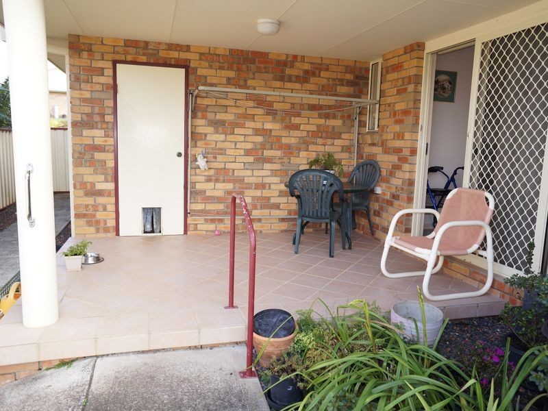 54 Medowie Road, Old Bar NSW 2430