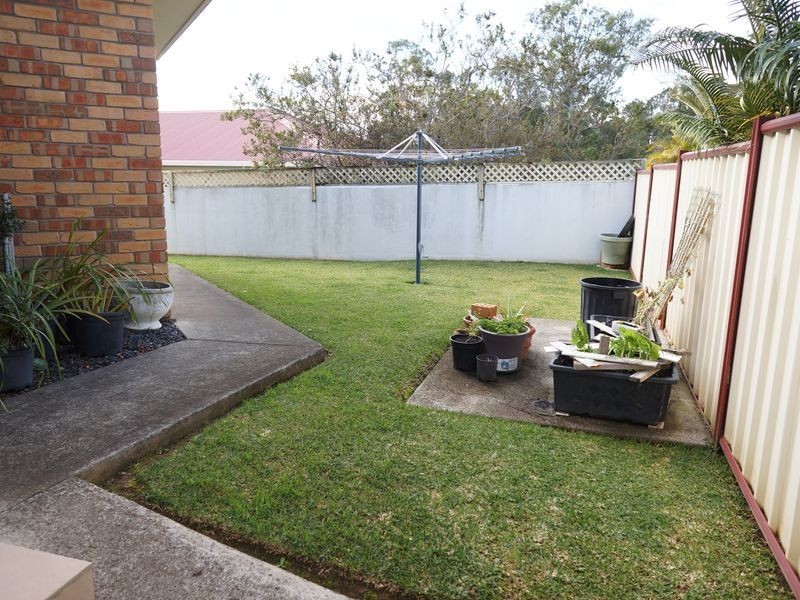 54 Medowie Road, Old Bar NSW 2430