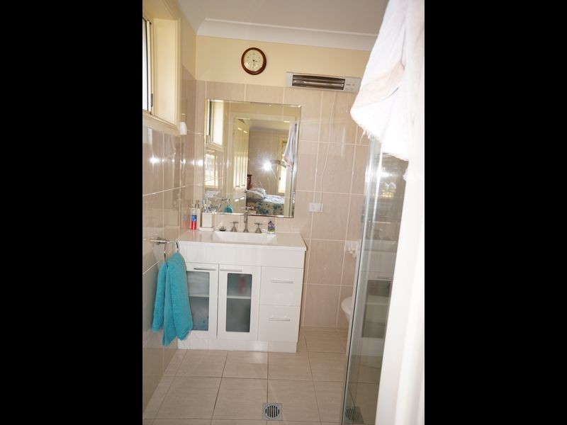 14 Rosier Place, Old Bar NSW 2430