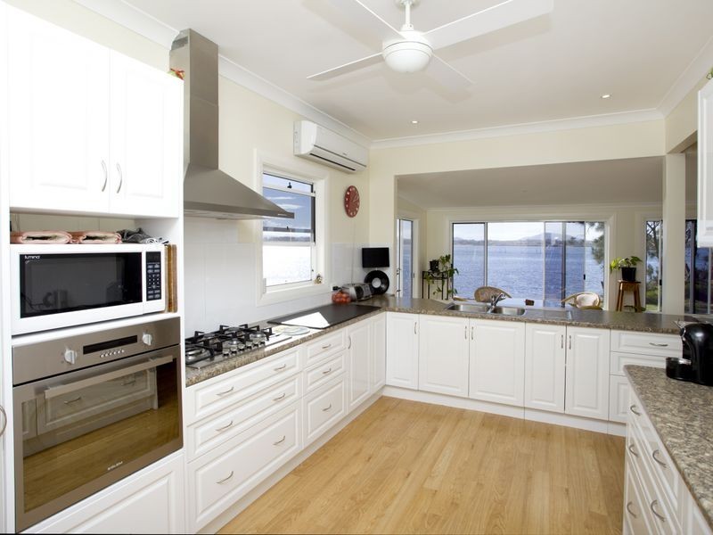 6-8 Main Street, Manning Point NSW 2430