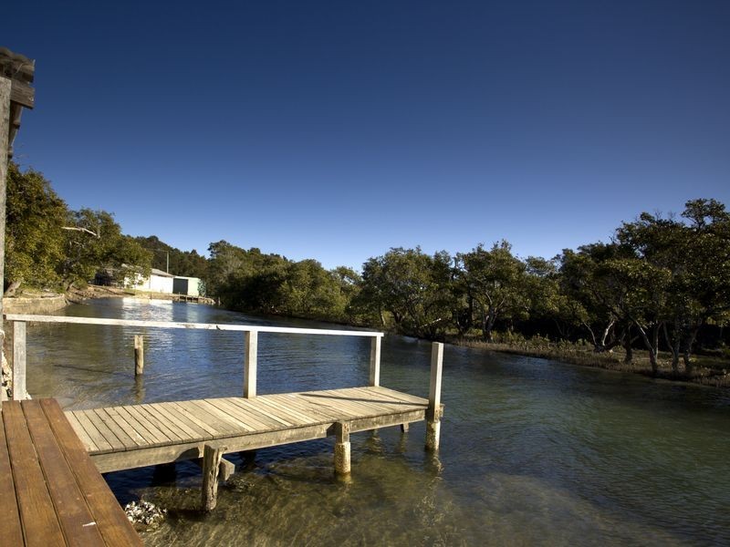 6-8 Main Street, Manning Point NSW 2430