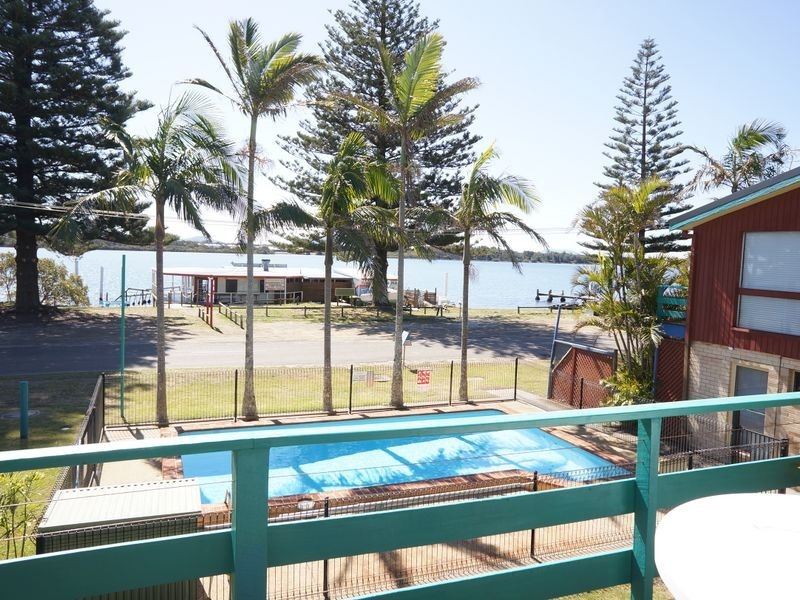 8/91 Main Road, Manning Point NSW 2430