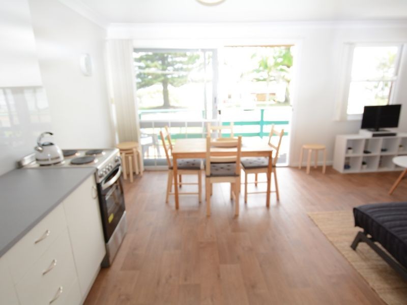 8/91 Main Road, Manning Point NSW 2430