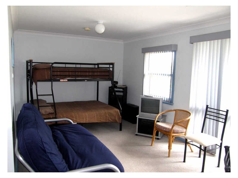 10/91 Main Road, Manning Point NSW 2430