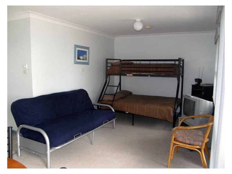 10/91 Main Road, Manning Point NSW 2430