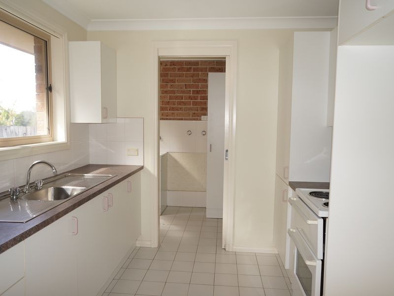 1/10 Connell Street, Old Bar NSW 2430
