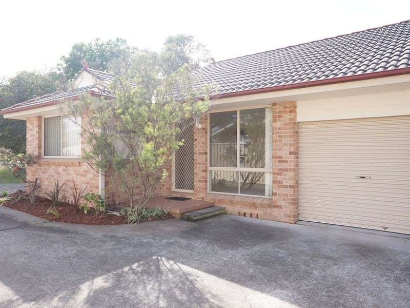 1/10 Connell Street, Old Bar NSW 2430