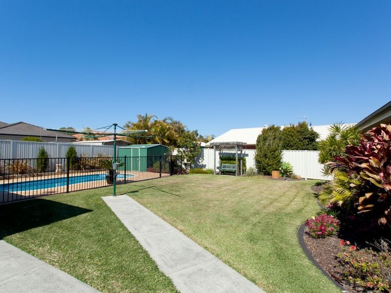 337 Saltwater Road, Wallabi Point NSW 2430