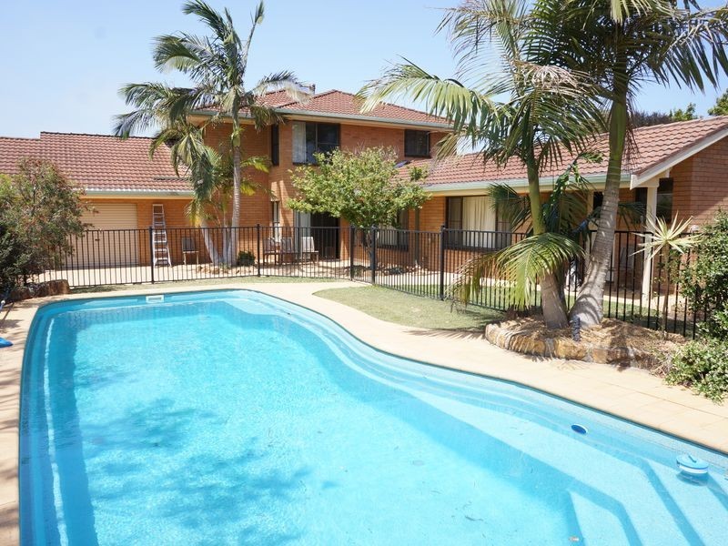 3 Rushby Drive, Old Bar NSW 2430