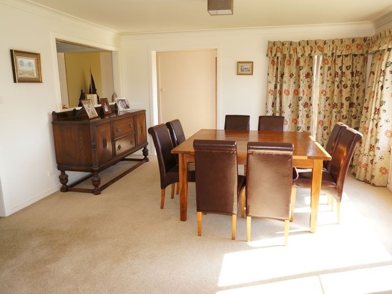 3 Rushby Drive, Old Bar NSW 2430