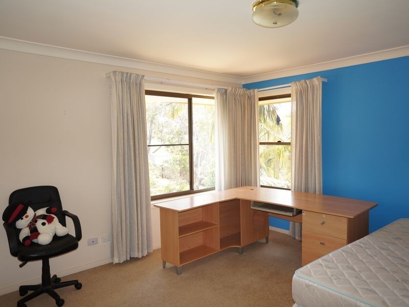 3 Rushby Drive, Old Bar NSW 2430