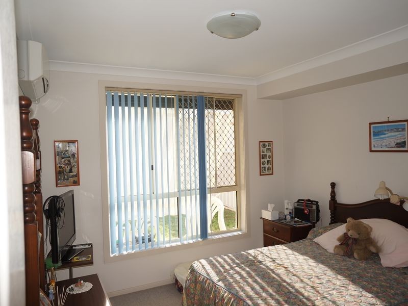 9A Medowie Road, Old Bar NSW 2430