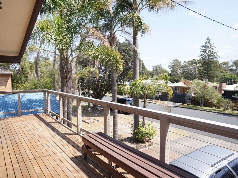 34 Hall Street, Old Bar NSW 2430